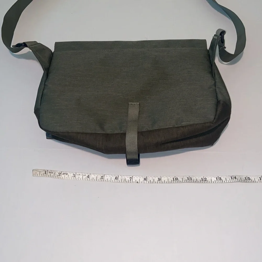 The North Face Green Satchel Messenger Outdoor Bag.